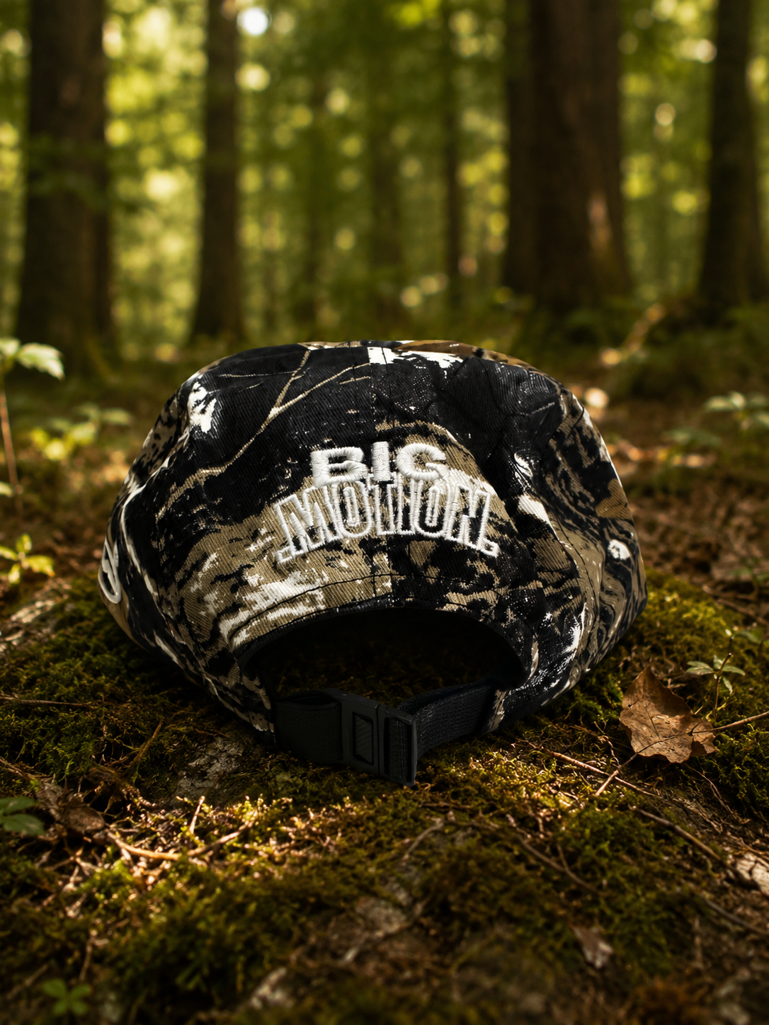 Motions Woodland Camo 5 Panel 2.0